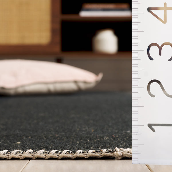 Safavieh Cabo Contemporary Area Rug - Elegant Beige And Green Design For Modern Living Spaces, 8x10 Ft Beige ,Black 97% Polyester,3% Cotton Cab354c-7r