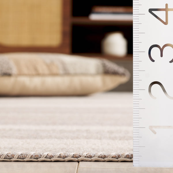 Safavieh Cabo Elegant Area Rug - Contemporary Design In Serene Hues, Perfect For Living Spaces & Comfort Grey ,Beige 97% Polyester,3% Cotton Cab356f-5