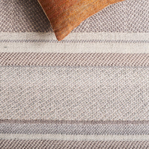 Safavieh Cabo Contemporary Area Rug - Elegant Flatweave Design For Any Home Decor, Soft & Durable Style Taupe ,Beige 97% Polyester,3% Cotton Cab370e-5