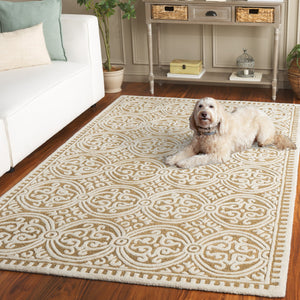 Safavieh Cambridge Ivory And Gold Hand-Tufted Wool Rug, Low-Profile Plush Pile For Modern Interiors 4'-0" x 6'-0" CAM123F-4