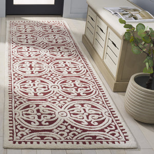 Safavieh Cambridge Hand‑Tufted Wool Rug In Ivory And Red With Interconnected Medallion Motif, Durable Elegance 4'-0" x 6'-0" CAM123Q-4