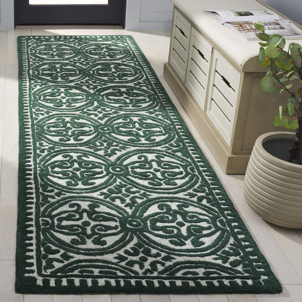 Safavieh Cambridge Hand-Tufted Ivory And Green Wool Area Rug | Plush Texture, Durable Craftsmanship, Timeless Appeal 6'-0" x 6'-0" CAM123W-6SQ