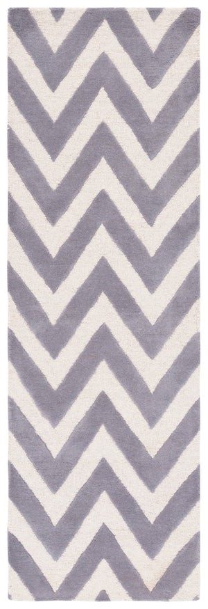 Safavieh Cambridge 139 Hand Tufted  Rug Silver / Ivory CAM139D-2