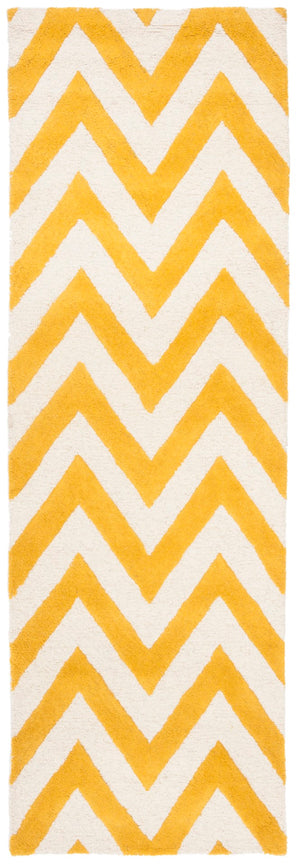 Safavieh Cambridge 139 Hand Tufted  Rug Gold / Ivory CAM139Q-28