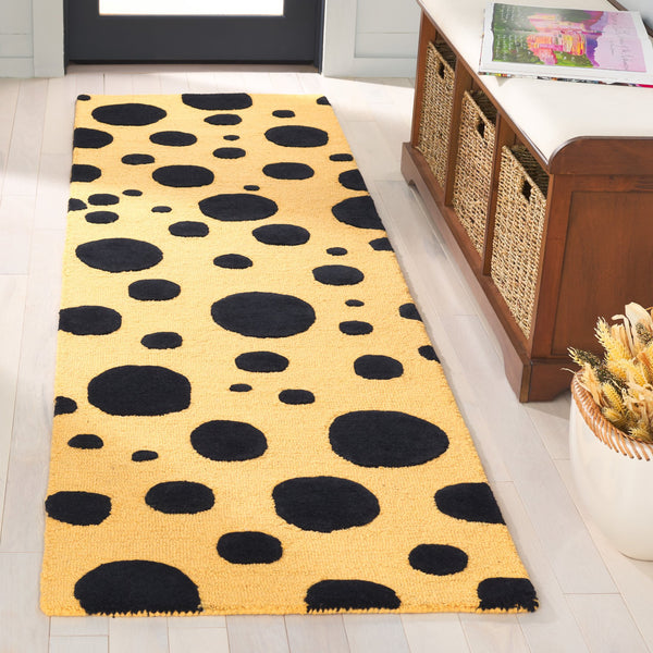 Safavieh Cambridge Hand-tufted Transitional Ivory Rug - Luxurious Wool Blend For Timeless Home Elegance Gold ,Black 80% Wool,20% Cotton Cam147d-8