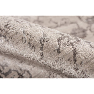 Cambridge Bordered Polyester Area Rug with Metallic Sheen for Living Rooms and Entryways