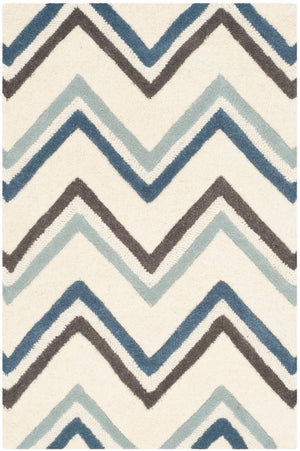 Safavieh Cambridge 581 Hand Tufted  Rug Ivory / Blue CAM581A-24