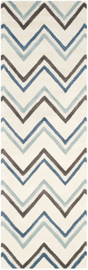 Safavieh Cambridge 581 Hand Tufted  Rug Ivory / Blue CAM581A-28