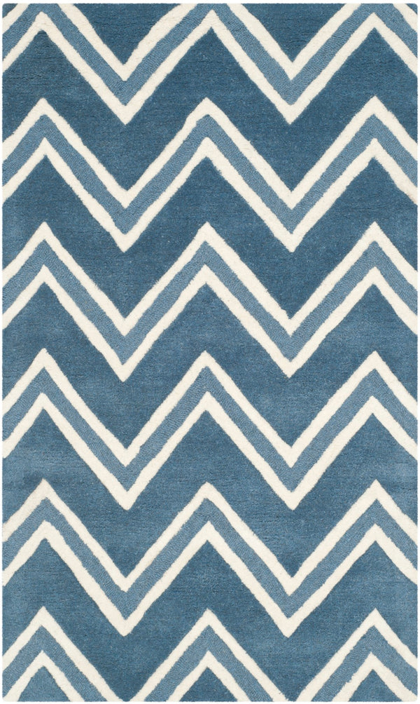 Safavieh Cambridge 581 Hand Tufted  Rug Navy / Ivory CAM581C-3
