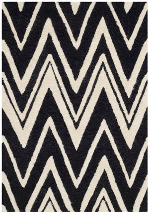 Safavieh Cambridge 711 Hand Tufted  Rug Black / Ivory CAM711K-2