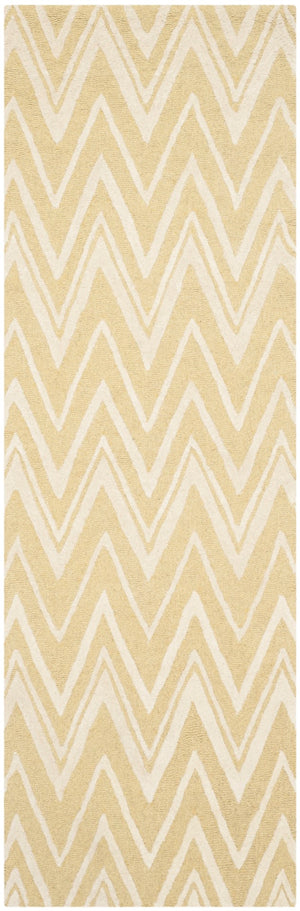 Safavieh Cambridge 711 Hand Tufted  Rug Light Gold / Ivory CAM711L-28