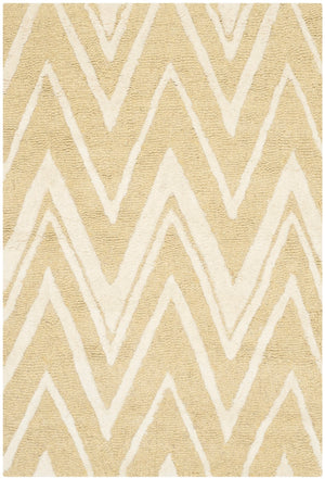Safavieh Cambridge 711 Hand Tufted  Rug Light Gold / Ivory CAM711L-2