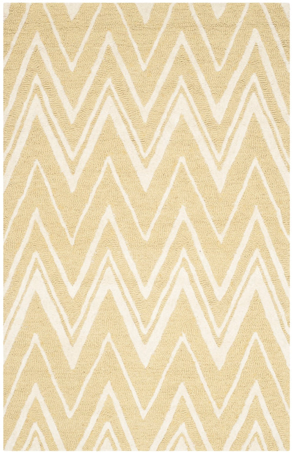 Safavieh Cambridge 711 Hand Tufted  Rug Light Gold / Ivory CAM711L-3