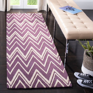 Safavieh Cambridge 711 Hand Tufted  Rug Purple / Ivory CAM711P-28