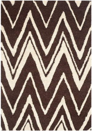 Safavieh Cambridge 711 Hand Tufted  Rug Brown / Ivory CAM711R-2