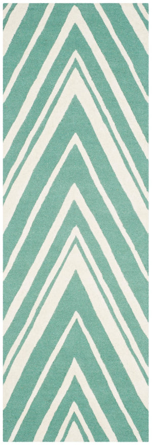 Safavieh Cambridge 711 Hand Tufted  Rug Teal / Ivory CAM711T-28