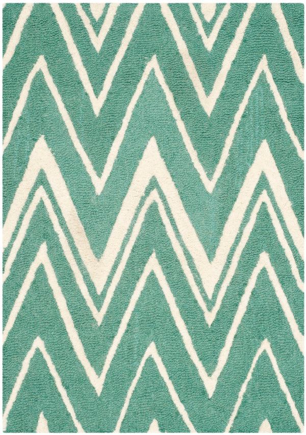 Safavieh Cambridge 711 Hand Tufted  Rug Teal / Ivory CAM711T-2