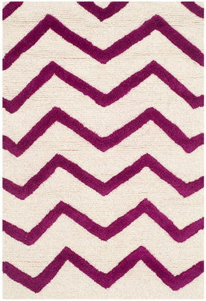 Safavieh Cambridge 714 Hand Tufted  Rug Ivory / Fuchsia CAM714F-2