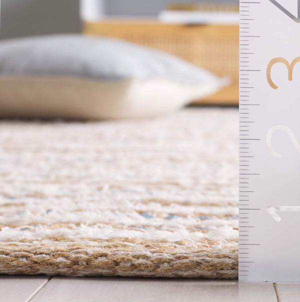 Safavieh Cape Stylish Handwoven Rug - Contemporary Design Meets Traditional Craftsmanship For Timeless Elegance Natural ,Light Blue 35% Jute,35% Canvas,30% Cotton Cap151l-6sq