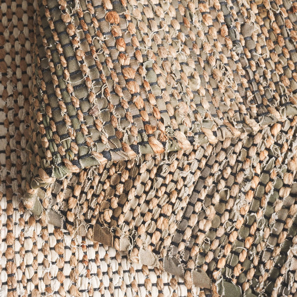 Safavieh Cape Coastal Handwoven Small Rectangle Rug In Green-Beige Gradient With Tassel Fringe, Durable Artisanal Fibers 3'-0" x 5'-0" CAP153Y-3