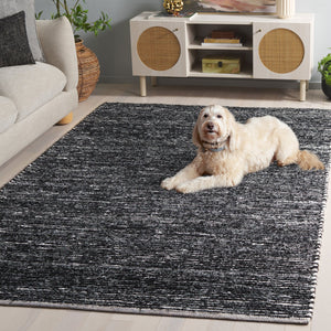 Safavieh Cape Handwoven Grey And Black Square Rug, Low 3/8" Pile, Modern Abstract Design For High-Traffic Spaces 6'-0" x 6'-0" CAP154F-6SQ