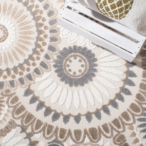 Safavieh Cabana Exquisite Grey/Ivory Area Rug - Timeless Medallion Design For Indoor & Outdoor Elegance Grey ,Ivory Polypropylene Cbn382f-3