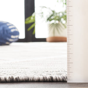 Safavieh Cabana 410 Power Loomed Indoor / Outdoor Rug Ivory / Grey 6'-5" x 6'-5" Square