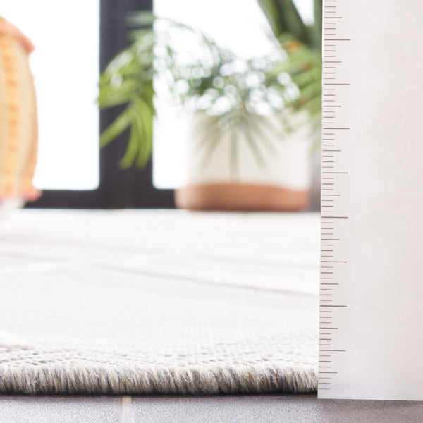 Safavieh Cabana 416 Power Loomed Indoor / Outdoor Rug CBN416F-9