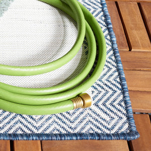 Safavieh Cabana 416 CBN416 Power Loomed Indoor / Outdoor Rug Ivory / Navy CBN416N-9