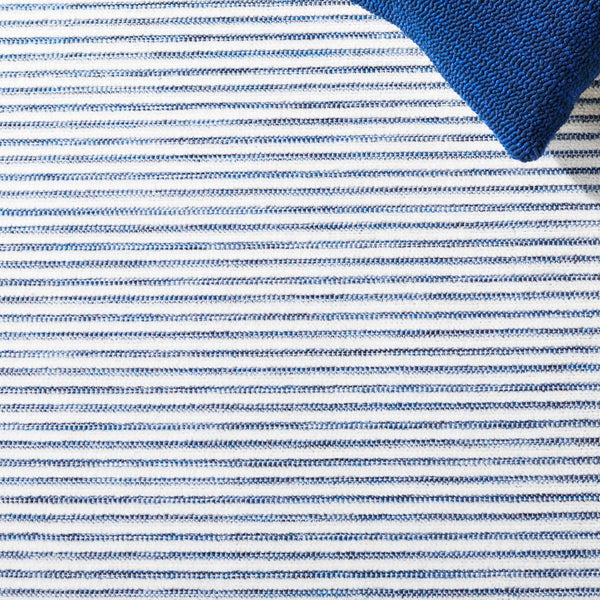 Safavieh Cabana Ivory/Navy Coastal Runner Rug - Elegant 2' X 10' Indoor/Outdoor Design With Tropical Leaves Ivory ,Navy 88% Polypropylene,12% Polyester Cbn453n-210