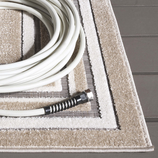 Safavieh Cabana Elegant Ivory And Green Area Rug - Durable, Stylish, And Oeko-tex Certified For Your Home Beige ,Ivory Polypropylene Cbn634b-7r