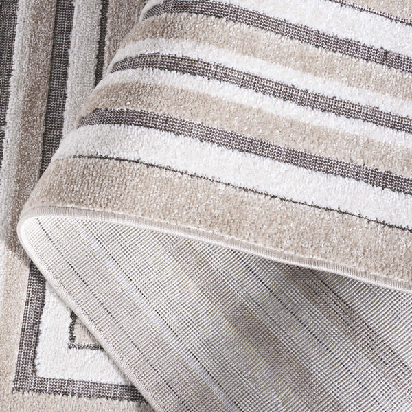 Safavieh Cabana Elegant Ivory And Green Area Rug - Durable, Stylish, And Oeko-tex Certified For Your Home Beige ,Ivory Polypropylene Cbn634b-7r