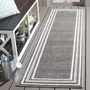 Safavieh Cabana Elegant Ivory And Green Area Rug - Durable, Stylish, And Oeko-tex Certified For Your Home Grey ,Ivory Polypropylene Cbn634f-5