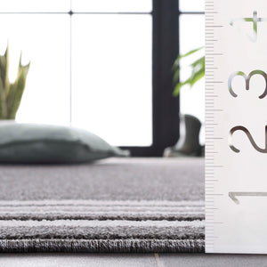 Safavieh Cabana Elegant Ivory And Green Area Rug - Durable, Stylish, And Oeko-tex Certified For Your Home Grey ,Ivory Polypropylene Cbn634f-5