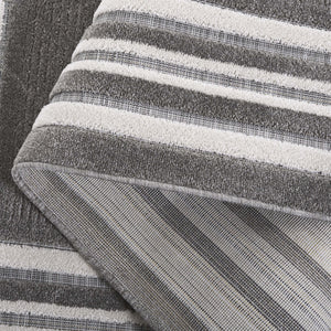 Safavieh Cabana Elegant Ivory And Green Area Rug - Durable, Stylish, And Oeko-tex Certified For Your Home Grey ,Ivory Polypropylene Cbn634f-5