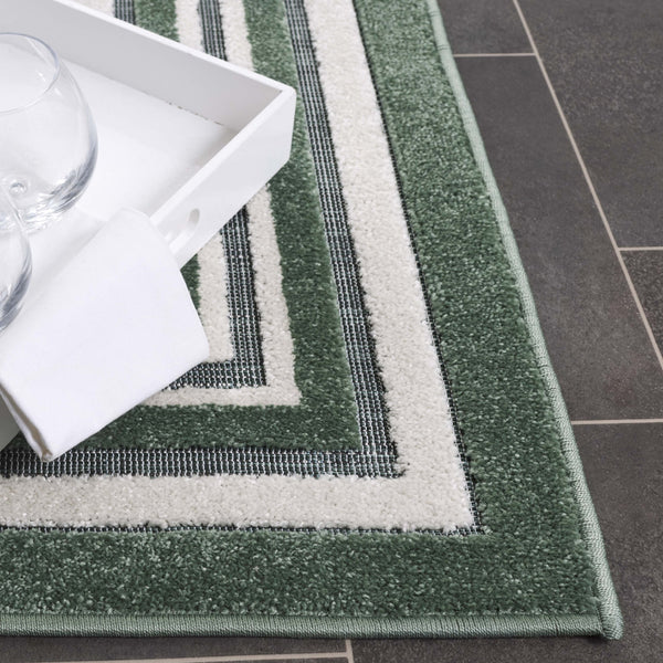 Safavieh Cabana Elegant Ivory And Green Area Rug - Durable, Stylish, And Oeko-tex Certified For Your Home Green ,Ivory Polypropylene Cbn634y-7r