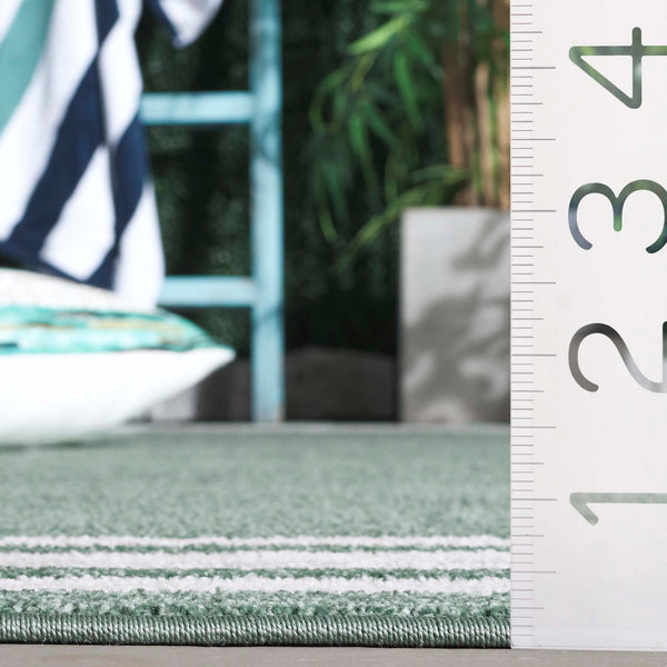 Safavieh Cabana Elegant Ivory And Green Area Rug - Durable, Stylish, And Oeko-tex Certified For Your Home Green ,Ivory Polypropylene Cbn634y-7r