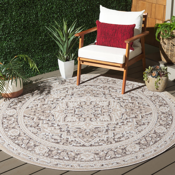 Safavieh Cabana Elegant Transitional Area Rug – Durable Power Loomed Design For Hallways And Entrances Beige ,Ivory Polypropylene Cbn636b-9