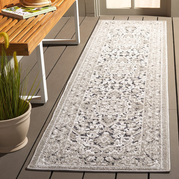 Safavieh Cabana Elegant Transitional Area Rug – Durable Power Loomed Design For Hallways And Entrances Grey ,Ivory Polypropylene Cbn636f-28