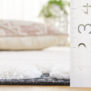 Safavieh Celebrity Low-Profile Ivory & Black Area Rug 4'X6' — Minimalist Power-Loomed Durability, Easy Care Stylish Anchor For Modern Spaces CEL802H-4