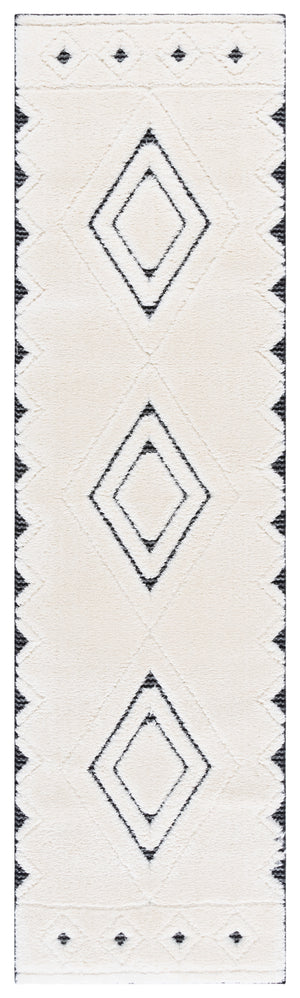 Safavieh Celebrity Contemporary Ivory & Black Area Rug 4X6, Power-Loomed Turkey, Plush 7/8" Pile, Durable Elegance CEL804H-4