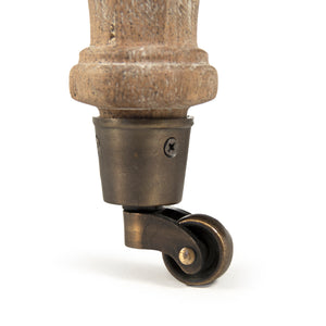 Maison Tufted Round Ottoman Limed Grey Oak, Grey Linen CF056-2 E272 A048 Zentique