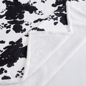 Hiend Accents Elsa Cowhide Campfire Sherpa Throw - Luxurious Warmth For Cozy Nights & Stylish Home Décor Black,White Front, 100% Polyester,Back, 100% Polyester (Sherpa Fabric) Cf3067th-os-bk