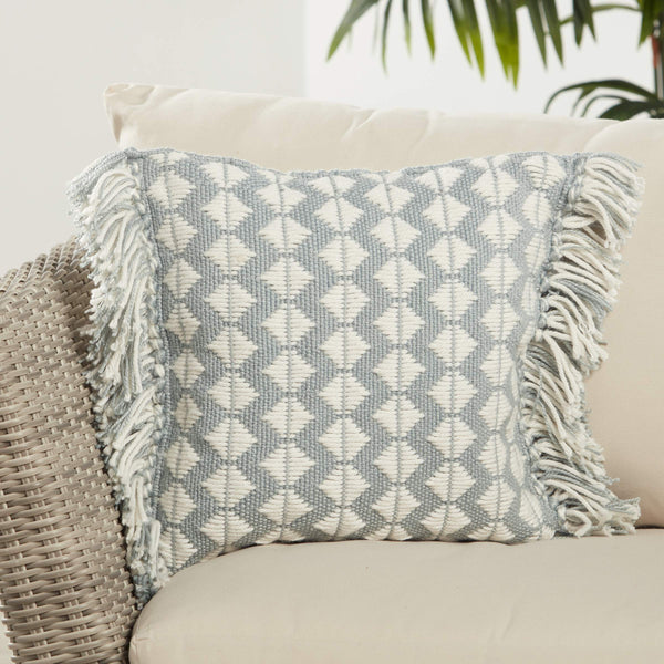 Jaipur Living Jaipur Living Perdita Woven Geometric Chevron Pillow Cover for Indoor Outdoor Decor Light Blue 18" x 18" PLC102422