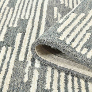 Amer Rugs Chicago Modern Geometric Hand-hooked Area Rug - Elegant Natural Wool Design For Timeless Decor Dark Gray Wool Chi50508