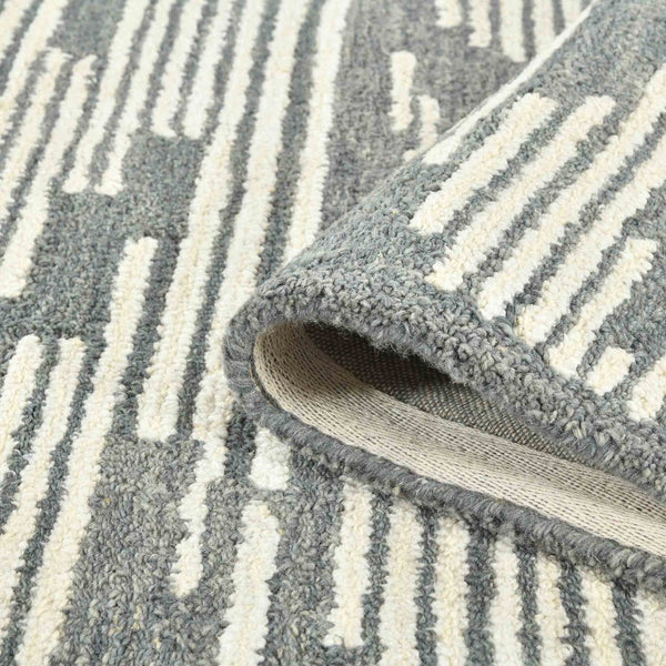Amer Rugs Chicago Modern Geometric Hand-hooked Area Rug - Elegant Natural Wool Design For Timeless Decor Dark Gray Wool Chi50508