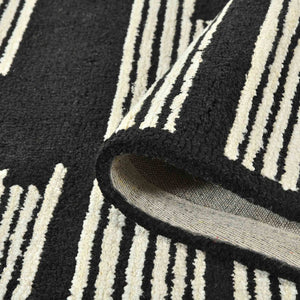 Amer Rugs Chicago Modern Geometric Hand-hooked Area Rug - Elegant Natural Wool Design For Timeless Decor Ebony Wool Chi60810