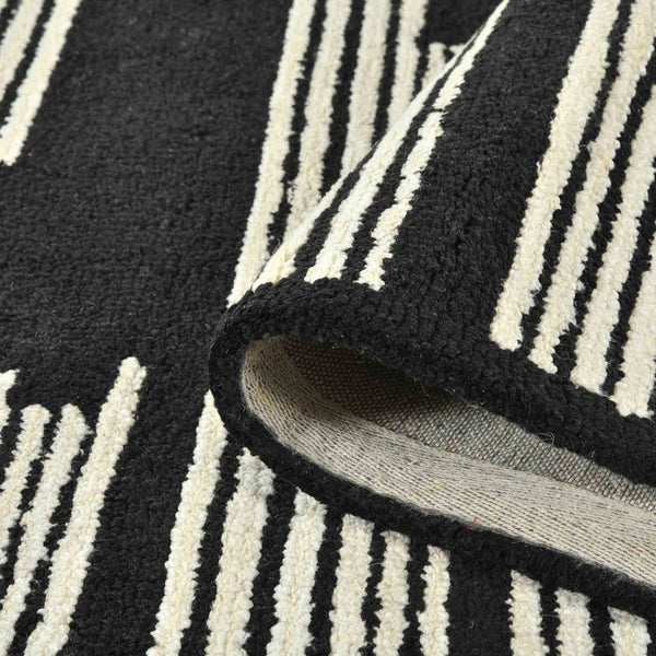 Amer Rugs Chicago Modern Geometric Hand-hooked Area Rug - Elegant Natural Wool Design For Timeless Decor Ebony Wool Chi60810