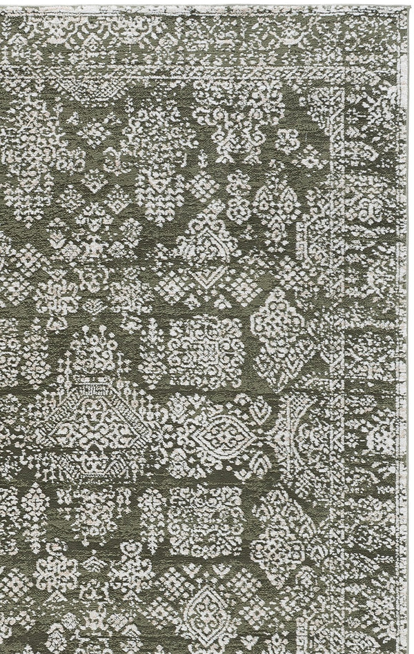 Safavieh Chamber Round Green And Ivory Area Rug — Turkish Power-Loomed Polyester Pile, Low Profile Elegance 6'-7" x 6'-7" CHM212Y-7R