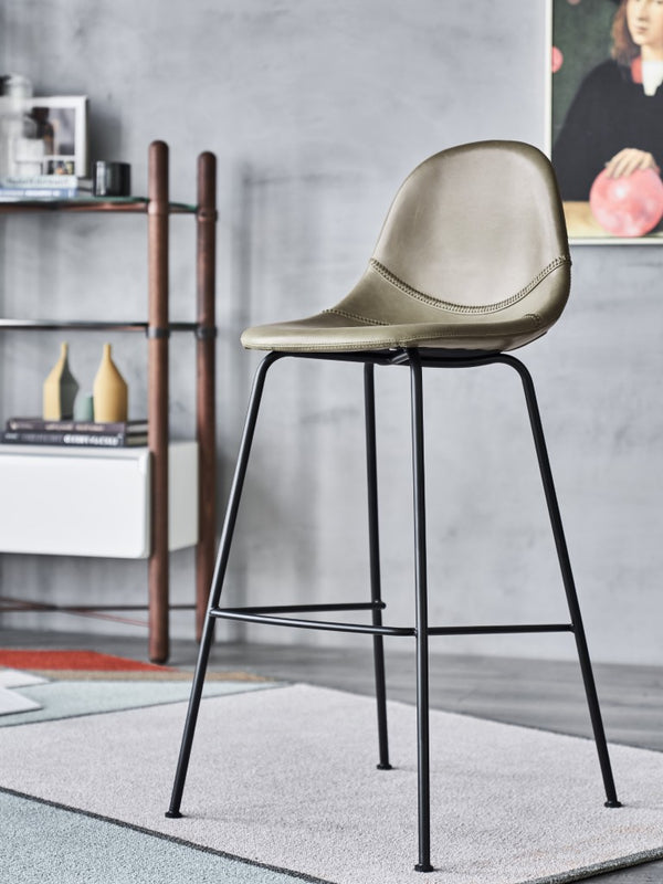 Zentique Lana sleek bar stool with contoured PU seat and sturdy steel frame for compact, comfortable seating Matte Black frame, Grey PU CHMS002 BAR GREY